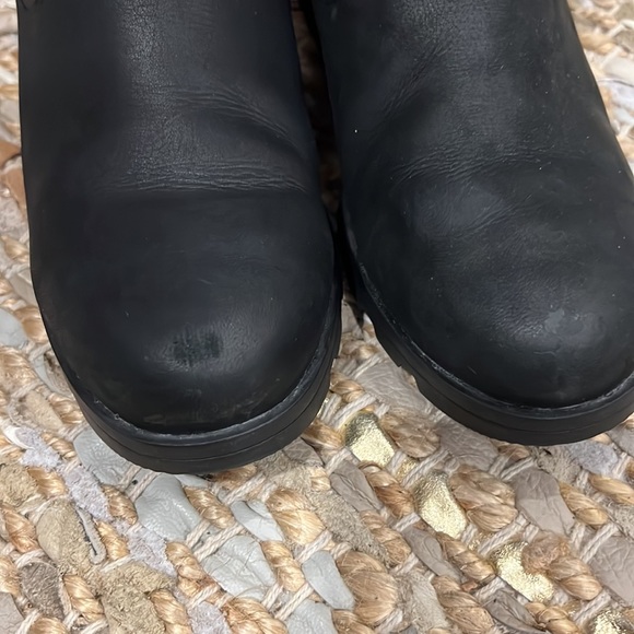 Sorel black tall leather boots - waterproof - Picture 3 of 10